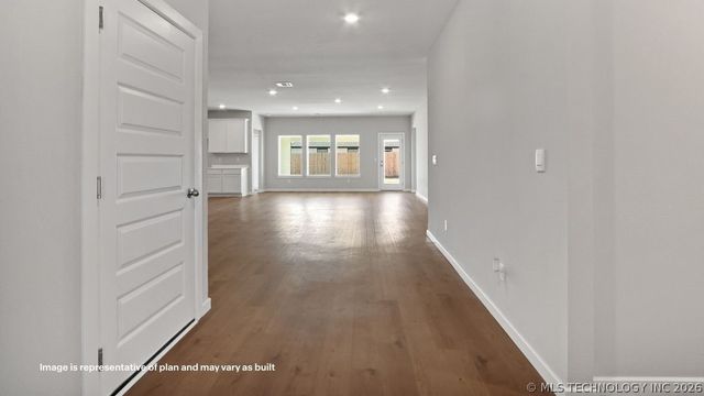 9922 E 135th Place S, Bixby, OK 74008