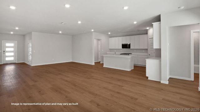 9922 E 135th Place S, Bixby, OK 74008