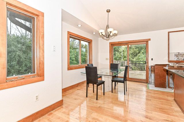 S70W19780 Thornapple COURT, Muskego, WI 53150