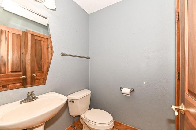 S70W19780 Thornapple COURT, Muskego, WI 53150