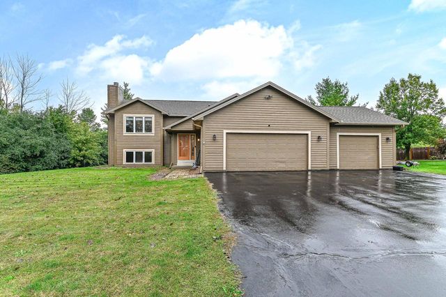 S70W19780 Thornapple COURT, Muskego, WI 53150