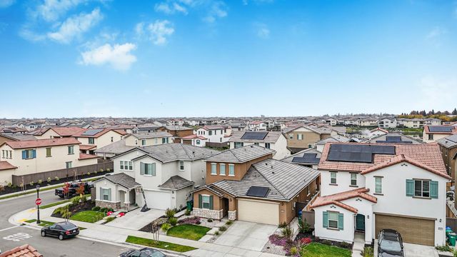 6641 Kaweah Ln, Stockton, CA 95219