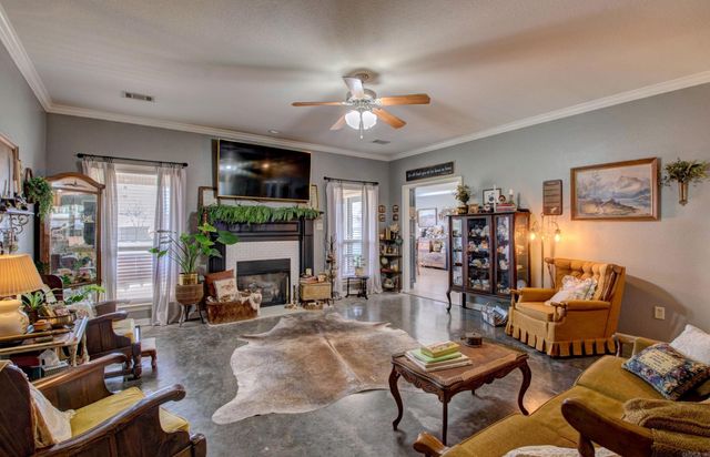 61 Thunderbird Drive, Cabot, AR 72023