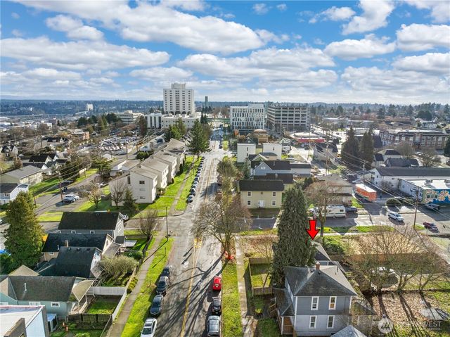 1318 S J Street, Tacoma, WA 98405