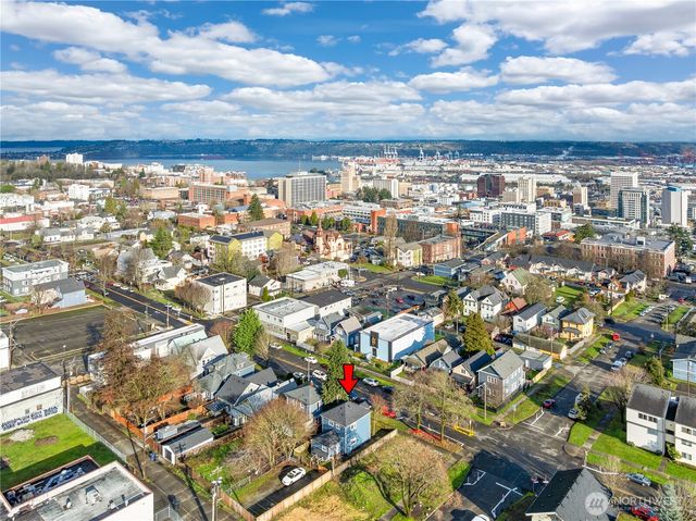 1318 S J Street, Tacoma, WA 98405