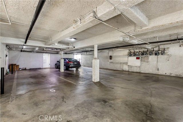 1749 S Bentley Ave, Los Angeles, CA 90025