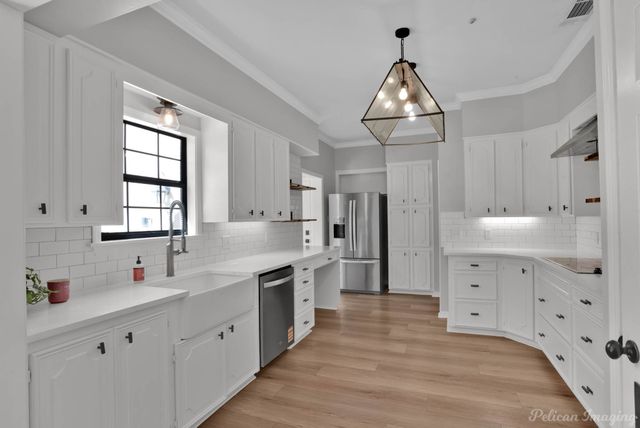 7628 Millicent Way, Shreveport, LA 71105