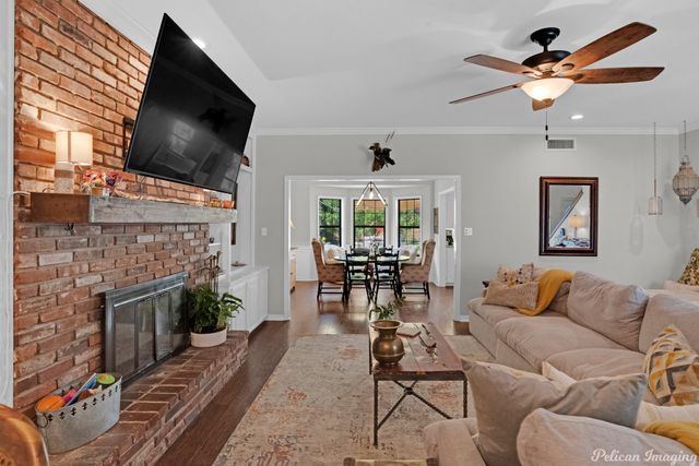 7628 Millicent Way, Shreveport, LA 71105