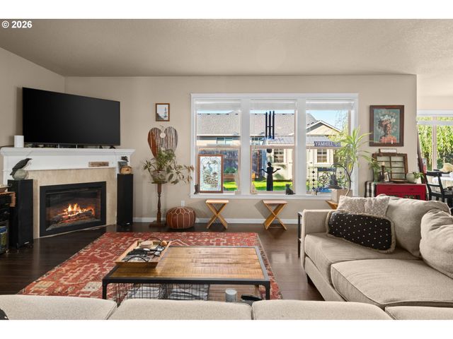 400 S BALM St, Yamhill, OR 97148