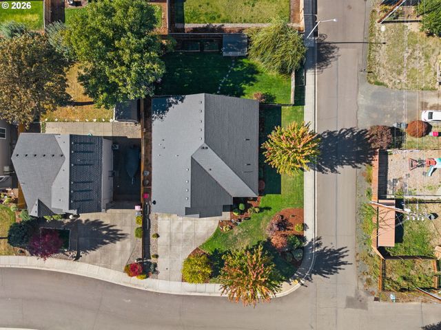 400 S BALM St, Yamhill, OR 97148