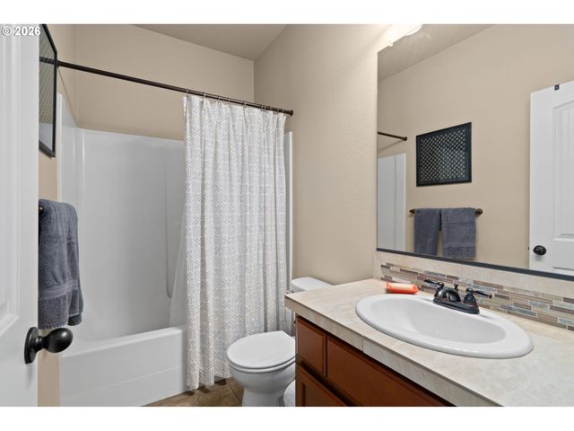 400 S BALM St, Yamhill, OR 97148