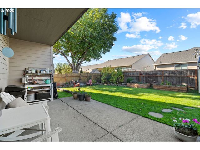 400 S BALM St, Yamhill, OR 97148