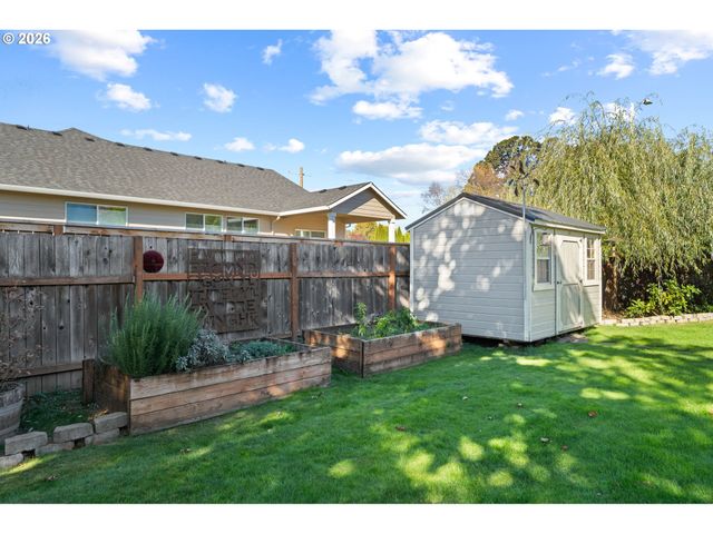 400 S BALM St, Yamhill, OR 97148