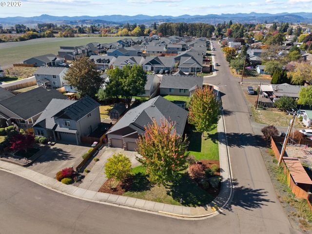 400 S BALM St, Yamhill, OR 97148