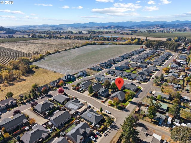 400 S BALM St, Yamhill, OR 97148