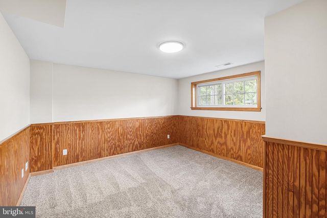 39 HOLLY LANE, Pilesgrove, NJ 08098