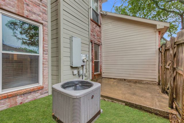 3815 Brandon Park Drive, Garland, TX 75044