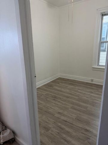 1718 Edison Avenue, Bronx, NY 10461