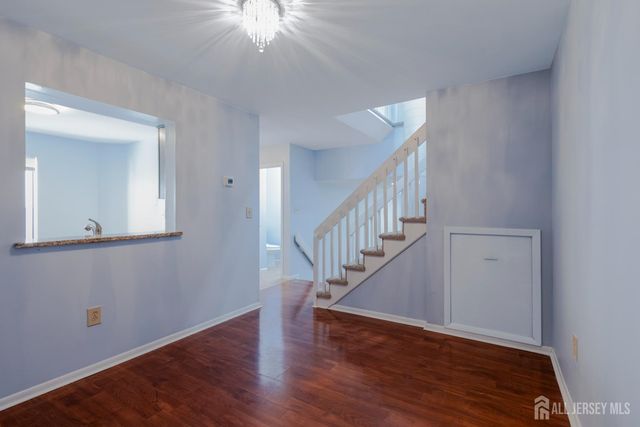 1050 Schmidt Lane, North Brunswick, NJ 08902