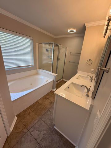 823 Harbor Place Drive, Charleston, SC 29412