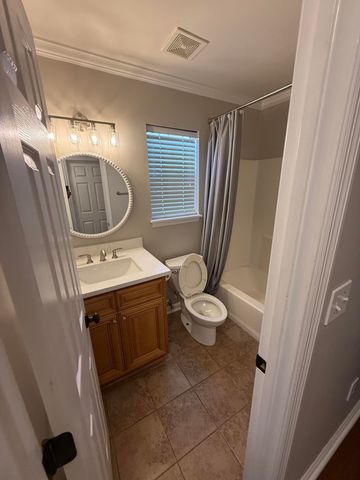 823 Harbor Place Drive, Charleston, SC 29412