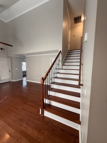 823 Harbor Place Drive, Charleston, SC 29412
