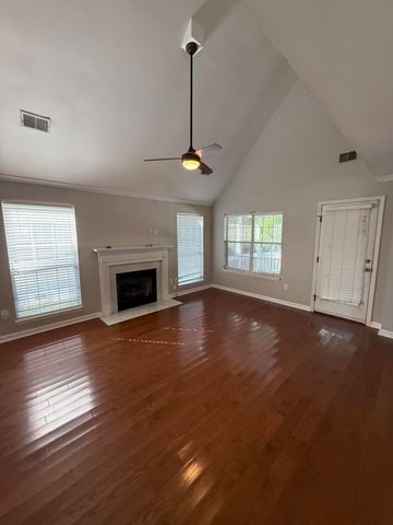 823 Harbor Place Drive, Charleston, SC 29412