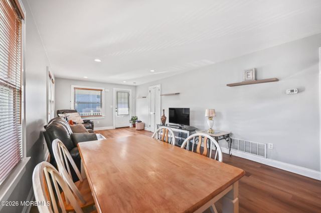 34 Lipman Place, Neptune City, NJ 07753