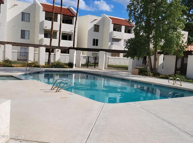 4730 W NORTHERN Avenue 1131, Glendale, AZ 85301
