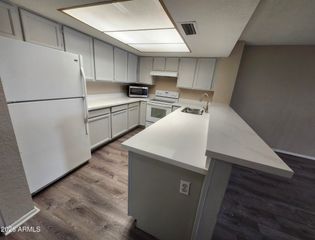 4730 W NORTHERN Avenue 1131, Glendale, AZ 85301