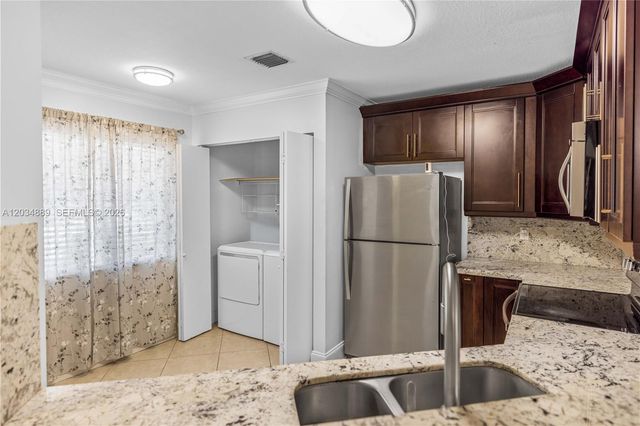 1125 SW 44th Avenue, Deerfield Beach, FL 33442