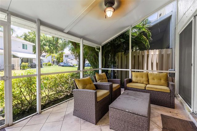 1125 SW 44th Avenue, Deerfield Beach, FL 33442
