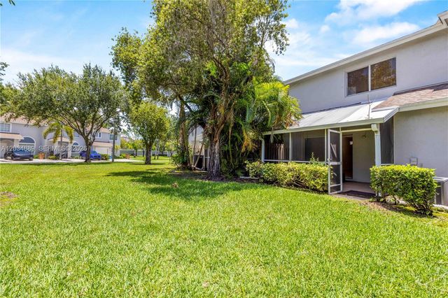 1125 SW 44th Avenue, Deerfield Beach, FL 33442