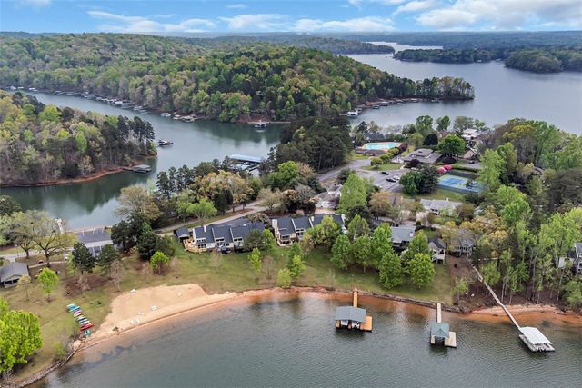 110 Pine Ridge Drive, Westminster, SC 29693