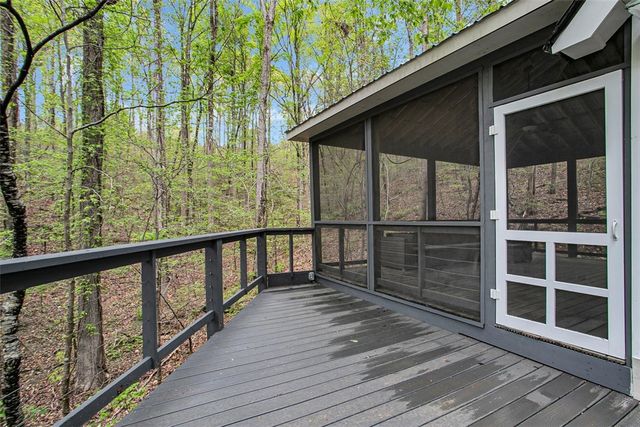 110 Pine Ridge Drive, Westminster, SC 29693