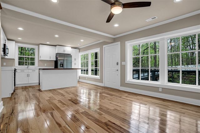 110 Pine Ridge Drive, Westminster, SC 29693