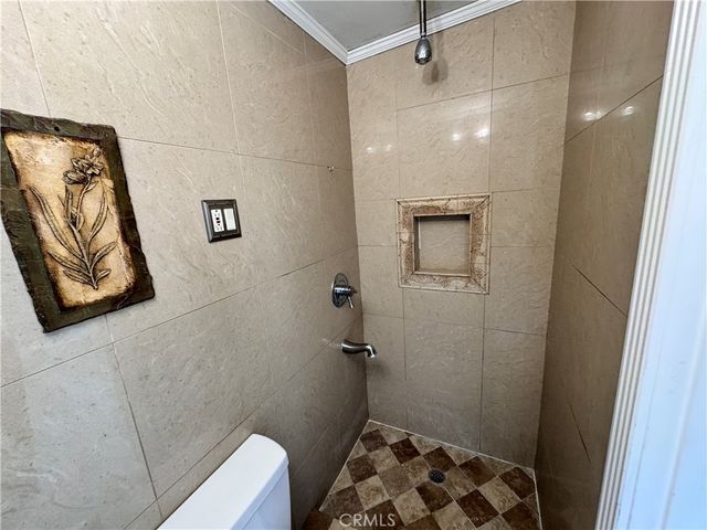 2138 N Frederic, Burbank, CA 91504