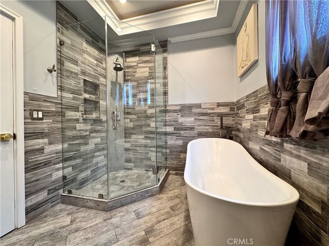 2138 N Frederic, Burbank, CA 91504