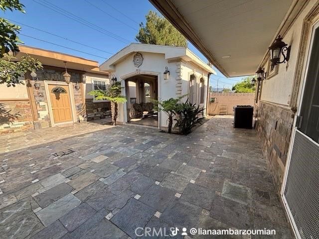 2138 N Frederic, Burbank, CA 91504