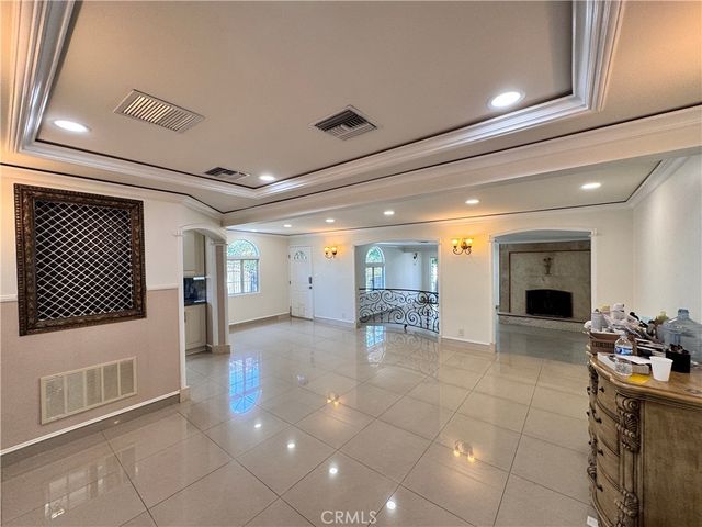 2138 N Frederic, Burbank, CA 91504
