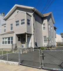 196 Park Street 1FL, Bridgeport, CT 06608