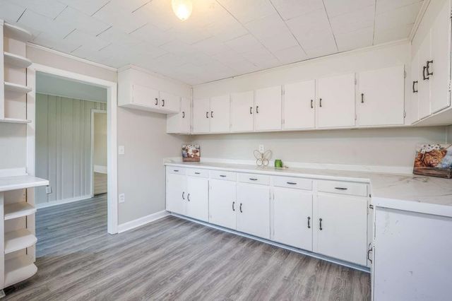 282 Tucapau Road, Wellford, SC 29385