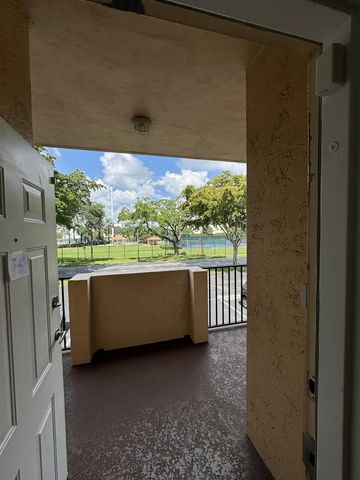 6720 Coral Lake Drive 6720, Margate, FL 33063