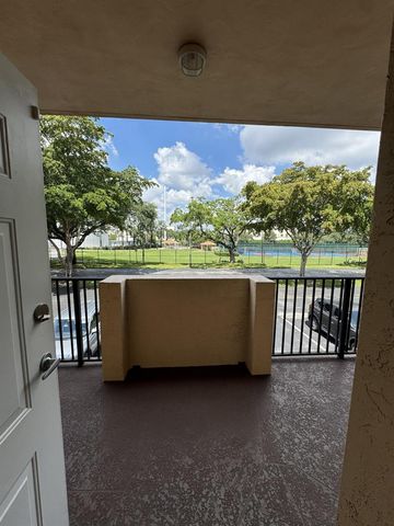 6720 Coral Lake Drive 6720, Margate, FL 33063