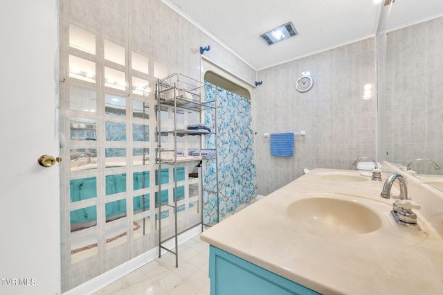 10960 Lonesome Pine Trail, Bulls Gap, TN 37711