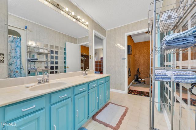 10960 Lonesome Pine Trail, Bulls Gap, TN 37711