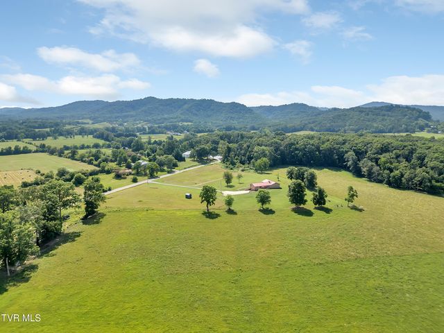 10960 Lonesome Pine Trail, Bulls Gap, TN 37711
