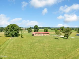 10960 Lonesome Pine Trail, Bulls Gap, TN 37711