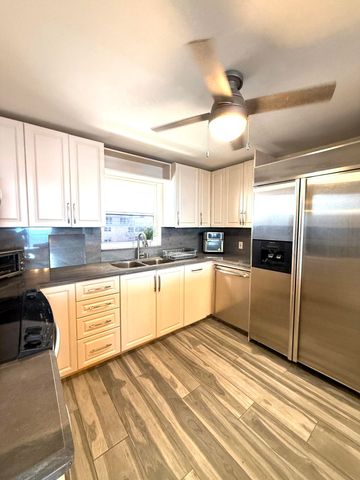 1051 HILLSBORO MILE 905E, Hillsboro Beach, FL 33062