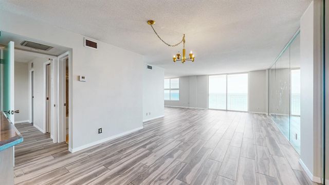 1051 HILLSBORO MILE 905E, Hillsboro Beach, FL 33062